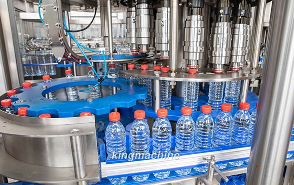 Washing heads of water filling machine