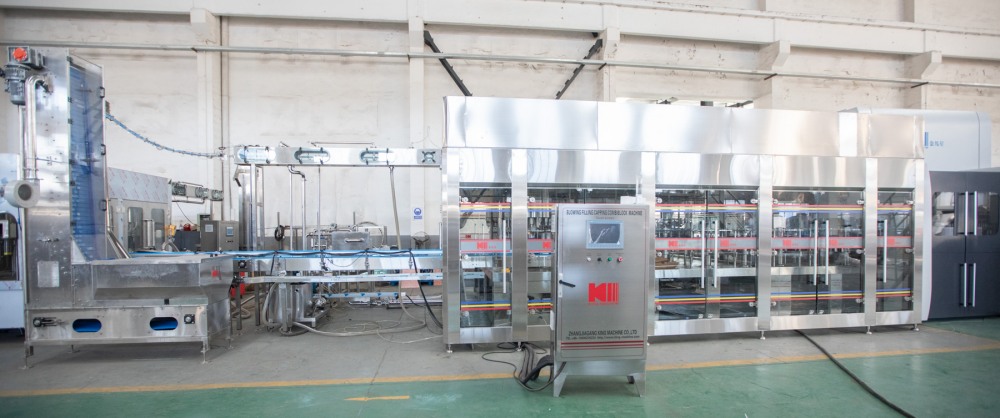 blowing filling capping combiblock.jpg blowing filling capping combiblock.jpg