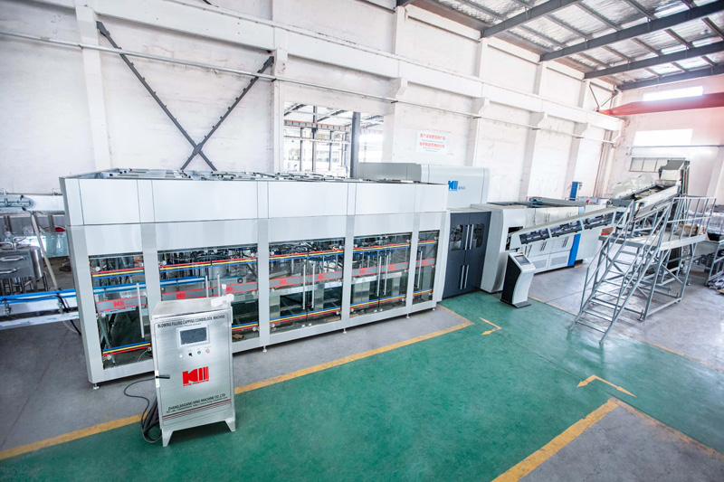 Water Filling Packaging Machine Combi.jpg Water Filling Packaging Machine Combi.jpg