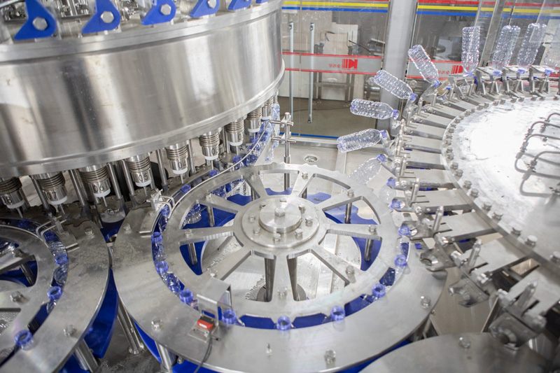 Water Bottling Machines.jpg Water Bottling Machines.jpg