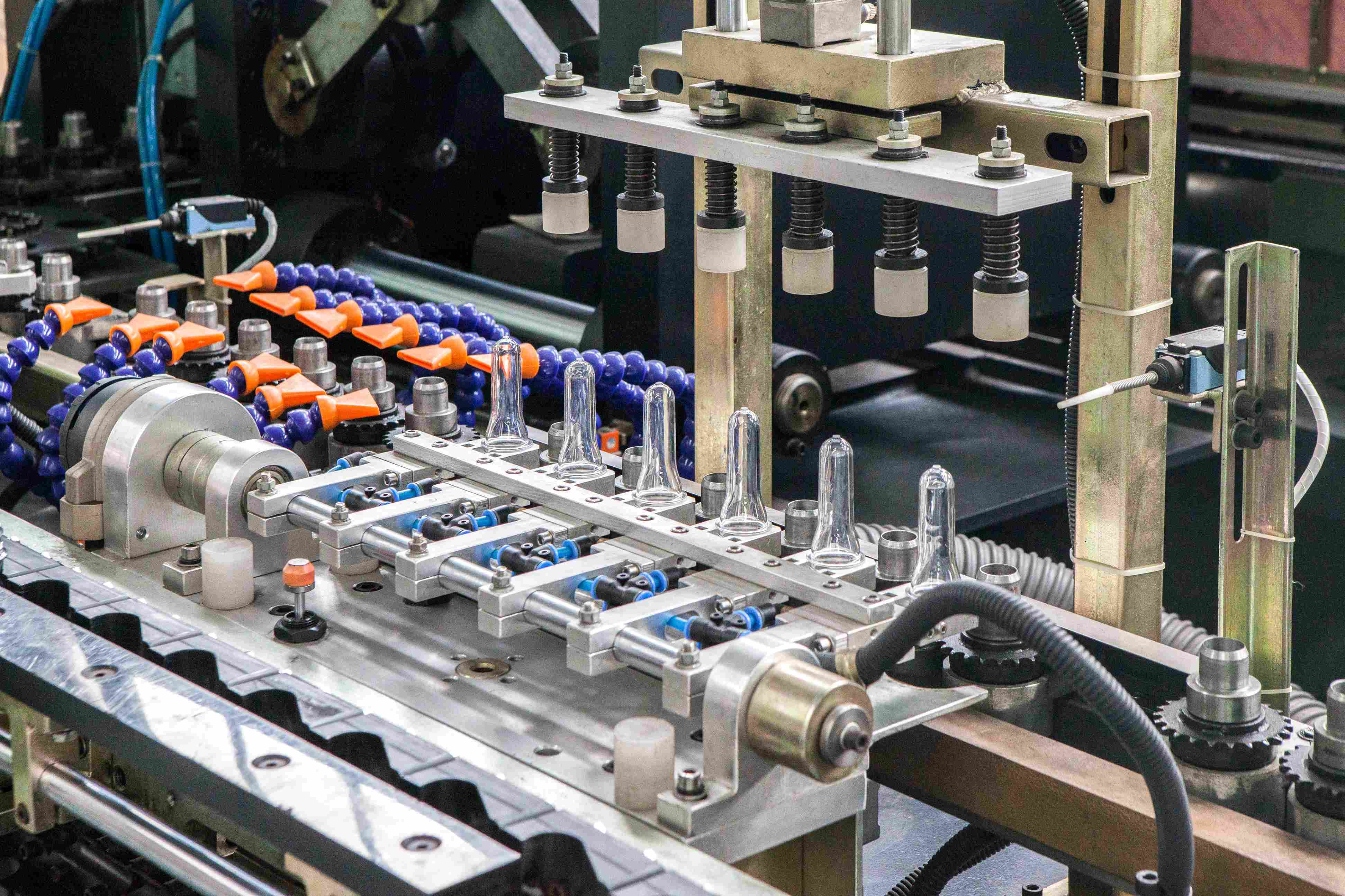 Bottle Blowing Machine