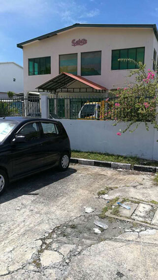 King machine engineer, Mr Shizhiping, went to Brunei to debug product-1.jpg King machine engineer, Mr Shizhiping, went to Brunei to debug product-1.jpg